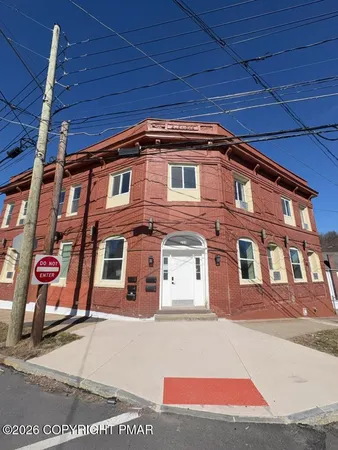 $1,500 | 730 North Main Street, Unit 5, Wilkes Barre, PA 18705