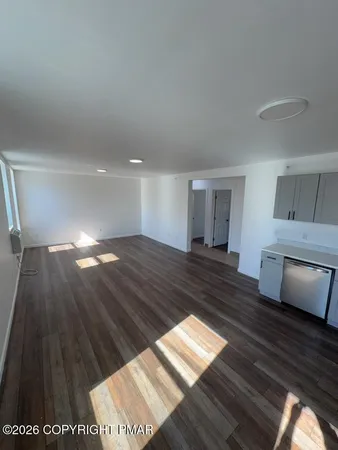 $1,500 | 730 North Main Street, Unit 5, Wilkes Barre, PA 18705