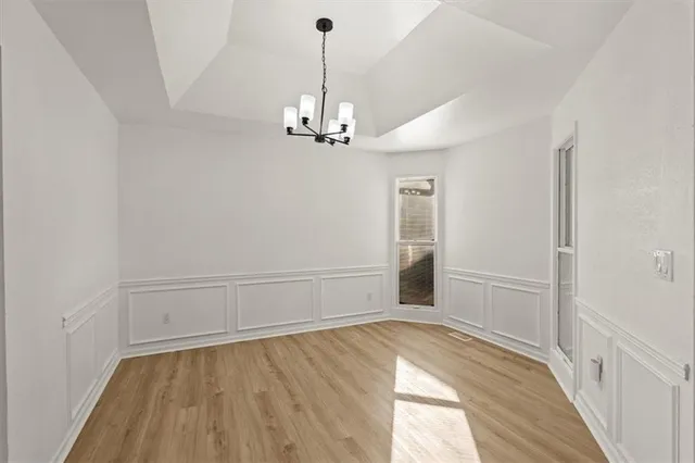 $374,900 | 414 Northeast 96th Terrace, Kansas City, MO 64155