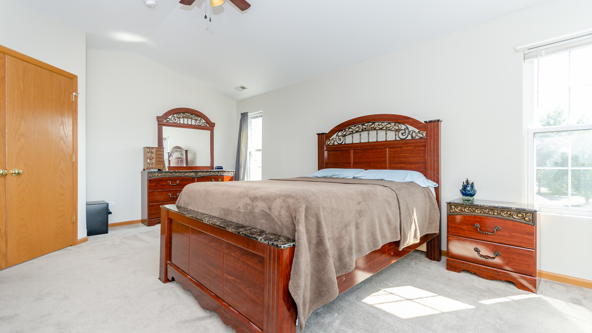 758 Rockhurst Road Bolingbrook, IL 60440 - Photo 20 of 37