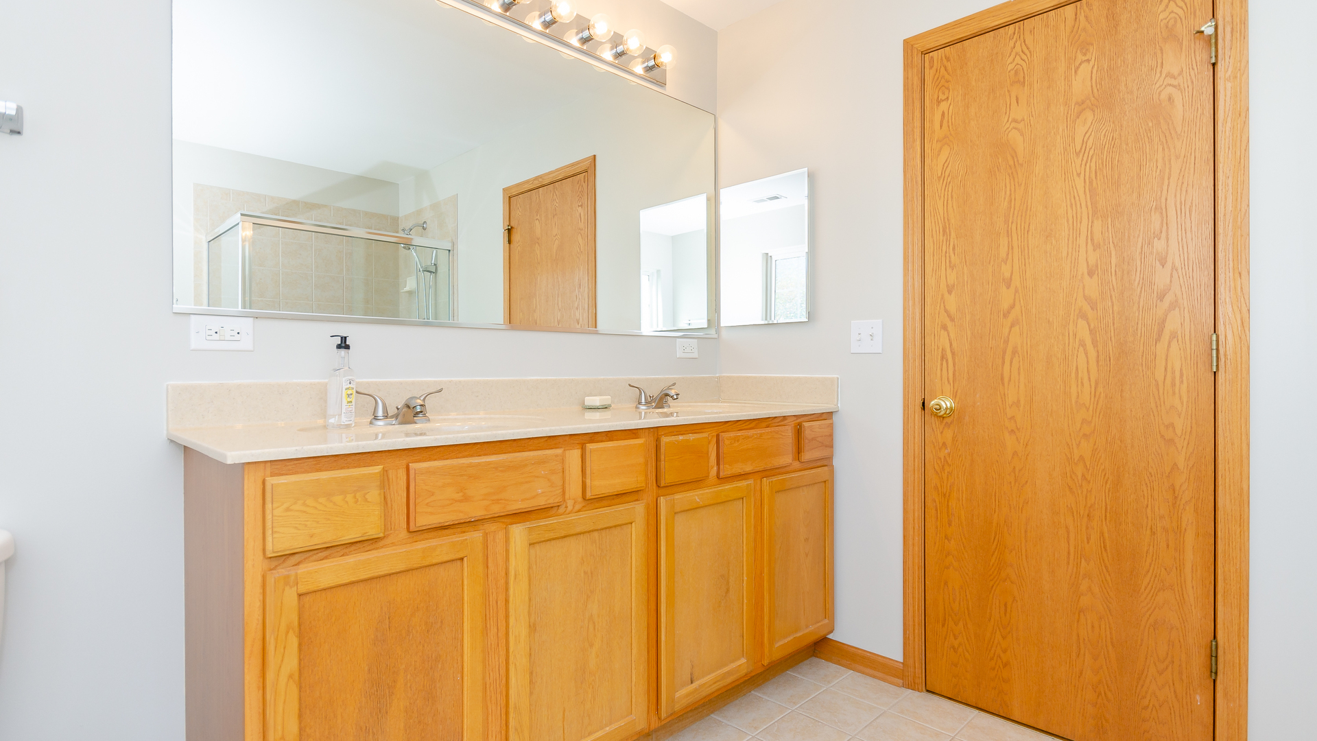 758 Rockhurst Road Bolingbrook, IL 60440 - Photo 25 of 37