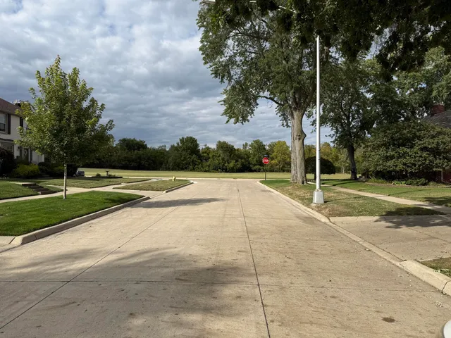 $359,900 | 1935 Church Place, Trenton, MI 48183