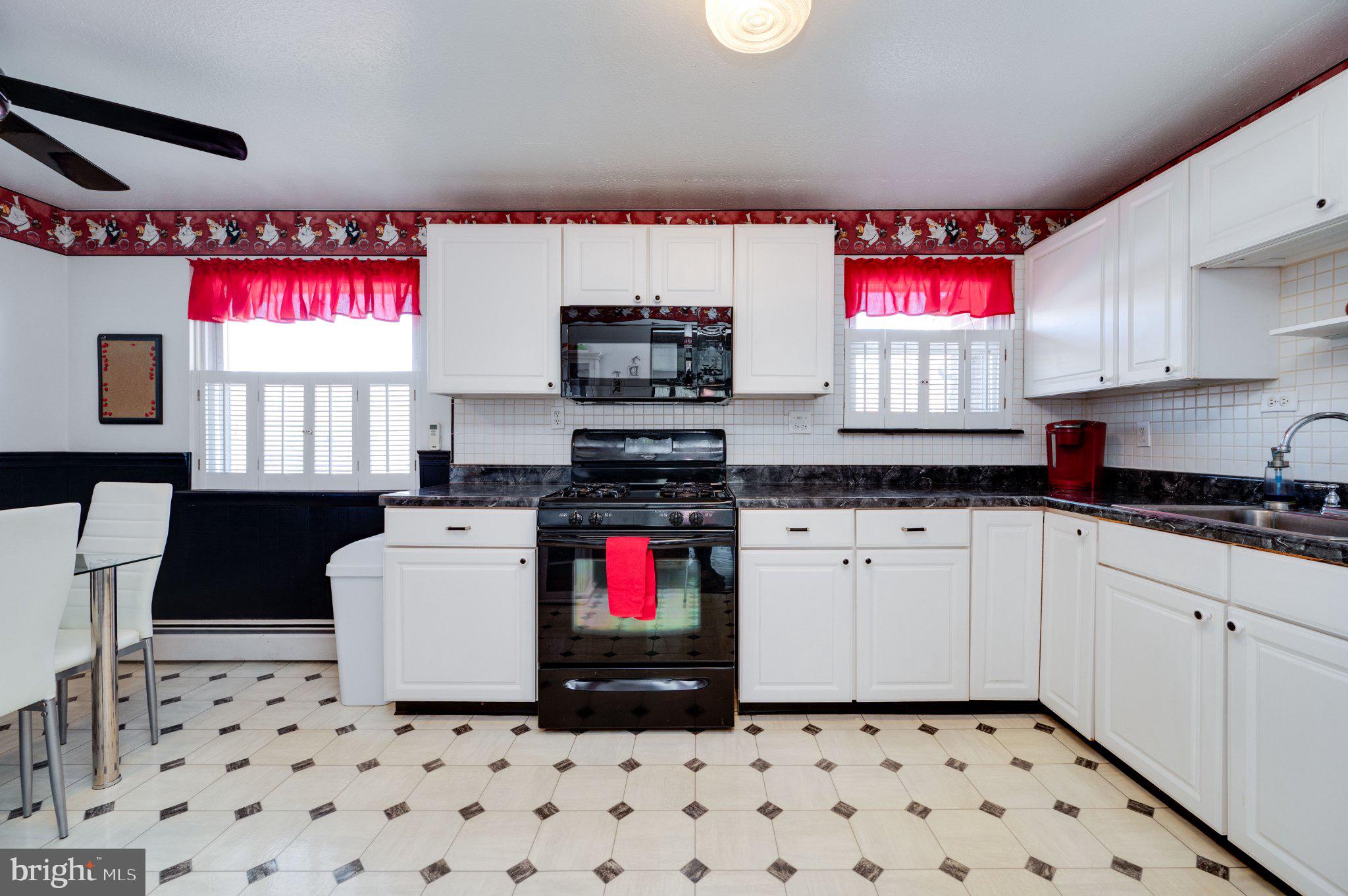 1819 Liberty Avenue Reading, PA 19607 - Photo 14 of 41 Gallery Image 14