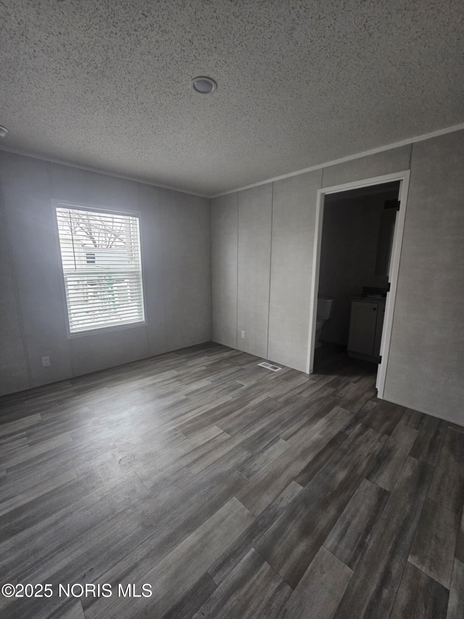 13673 County Road East, Unit 10 Bryan, OH 43506 - Photo 7 of 10 b2840080-d361-42f2-9424-05ba6f4e88a7