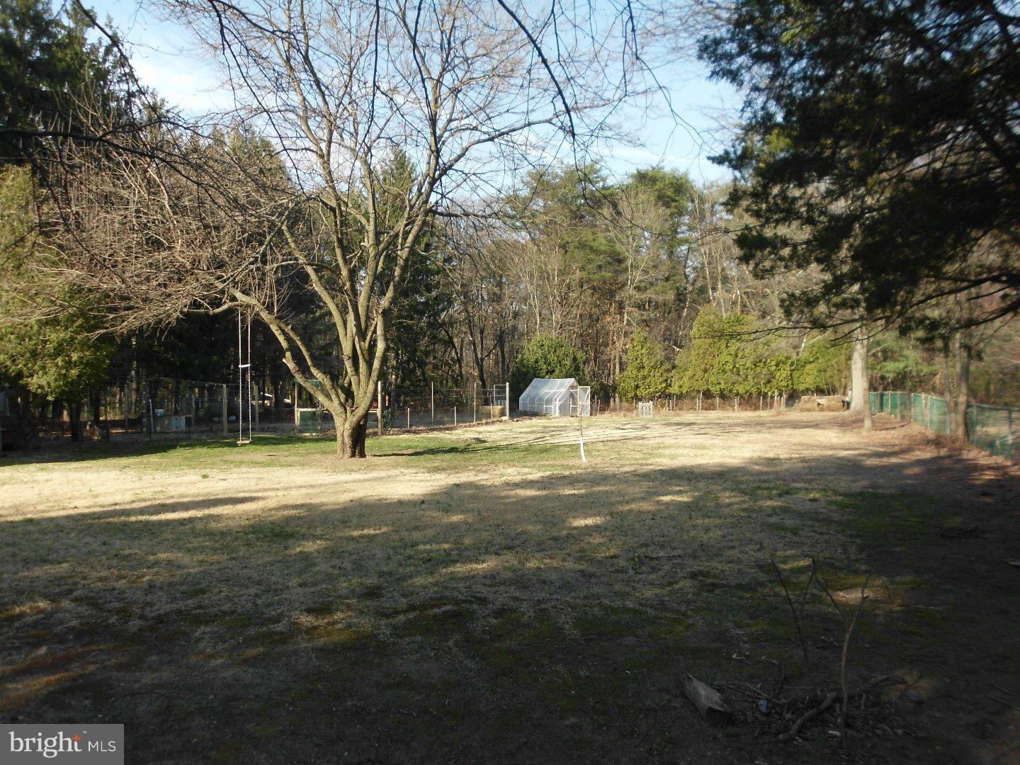 825 Deacon Road Hainesport, NJ 08036 - Photo 9 of 25 Gallery Image 9