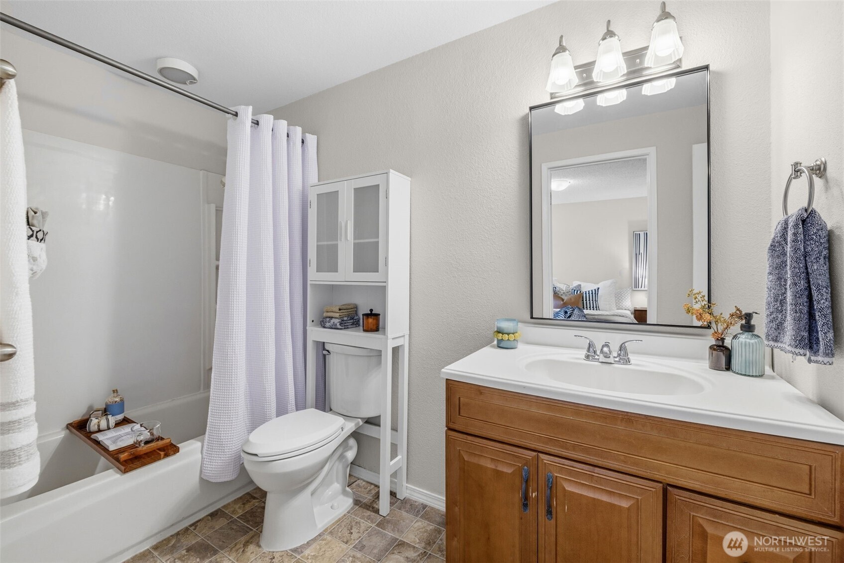 224 224th Street Southwest Bothell, WA 98021 - Photo 14 of 32