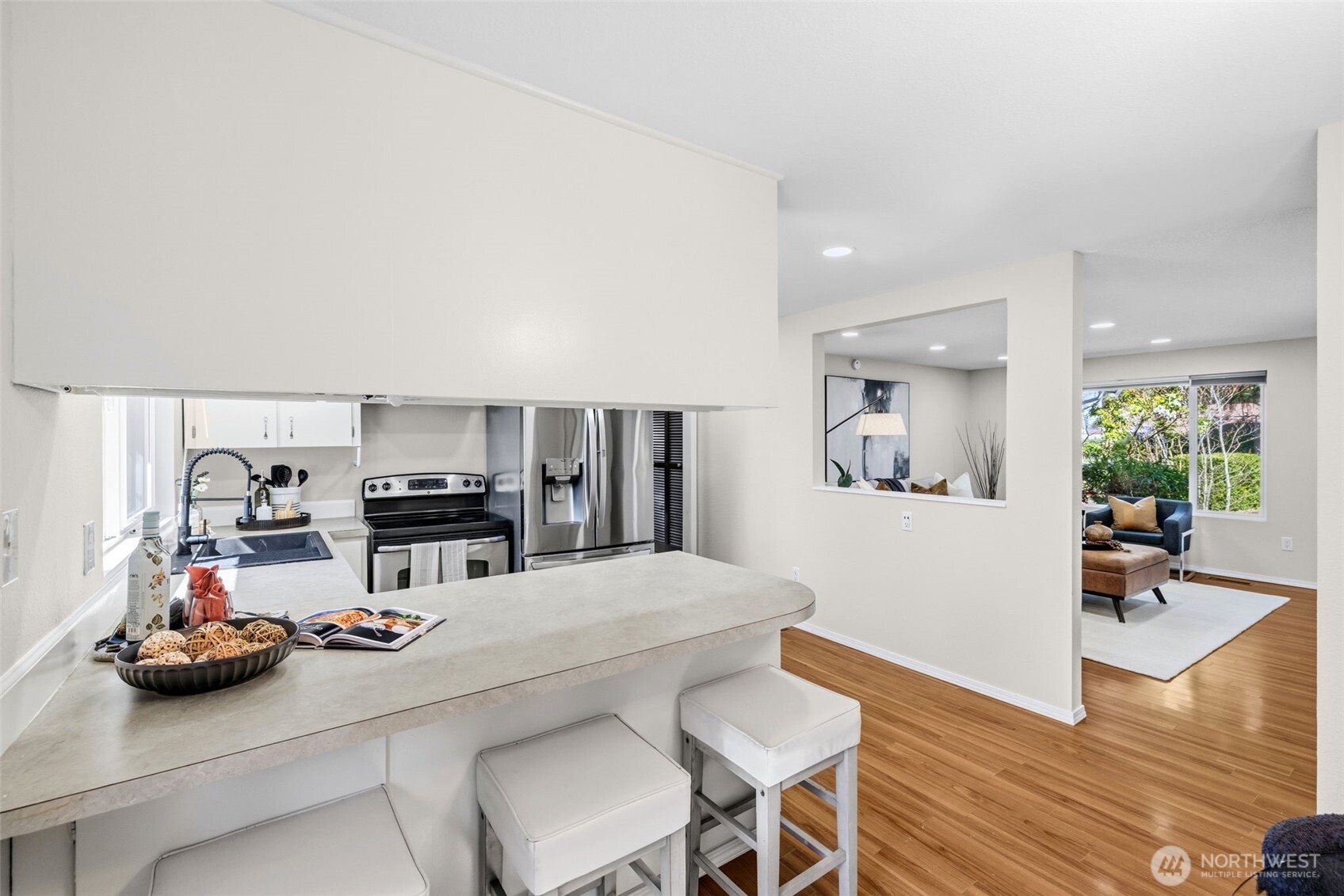 224 224th Street Southwest Bothell, WA 98021 - Photo 10 of 32