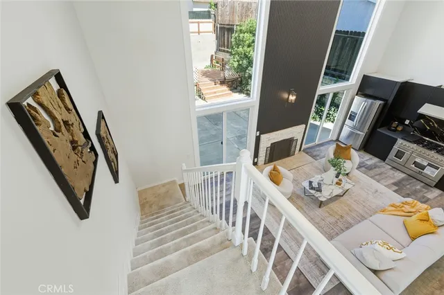 $1,443,000 | 2423 Rockdell Street, La Crescenta, CA 91214