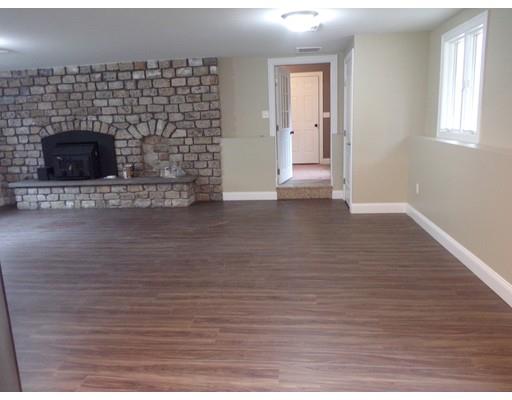 84 Mattapoisett Road Acushnet, MA 02743 - Photo 8 of 26 Gallery Image 8