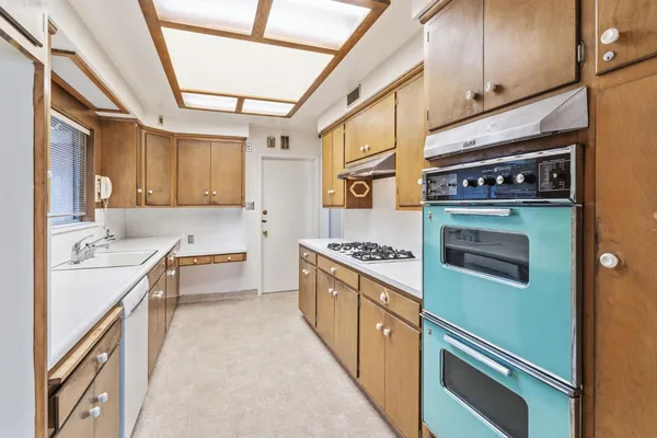 $929,000 | 5260 K Street, Sacramento, CA 95819