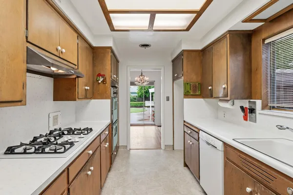 $929,000 | 5260 K Street, Sacramento, CA 95819