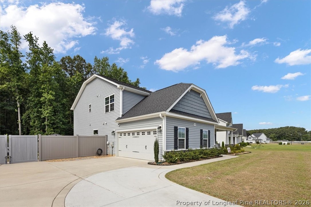 6932 Running Fox Road Hope Mills, NC 28348 - Photo 5 of 39
