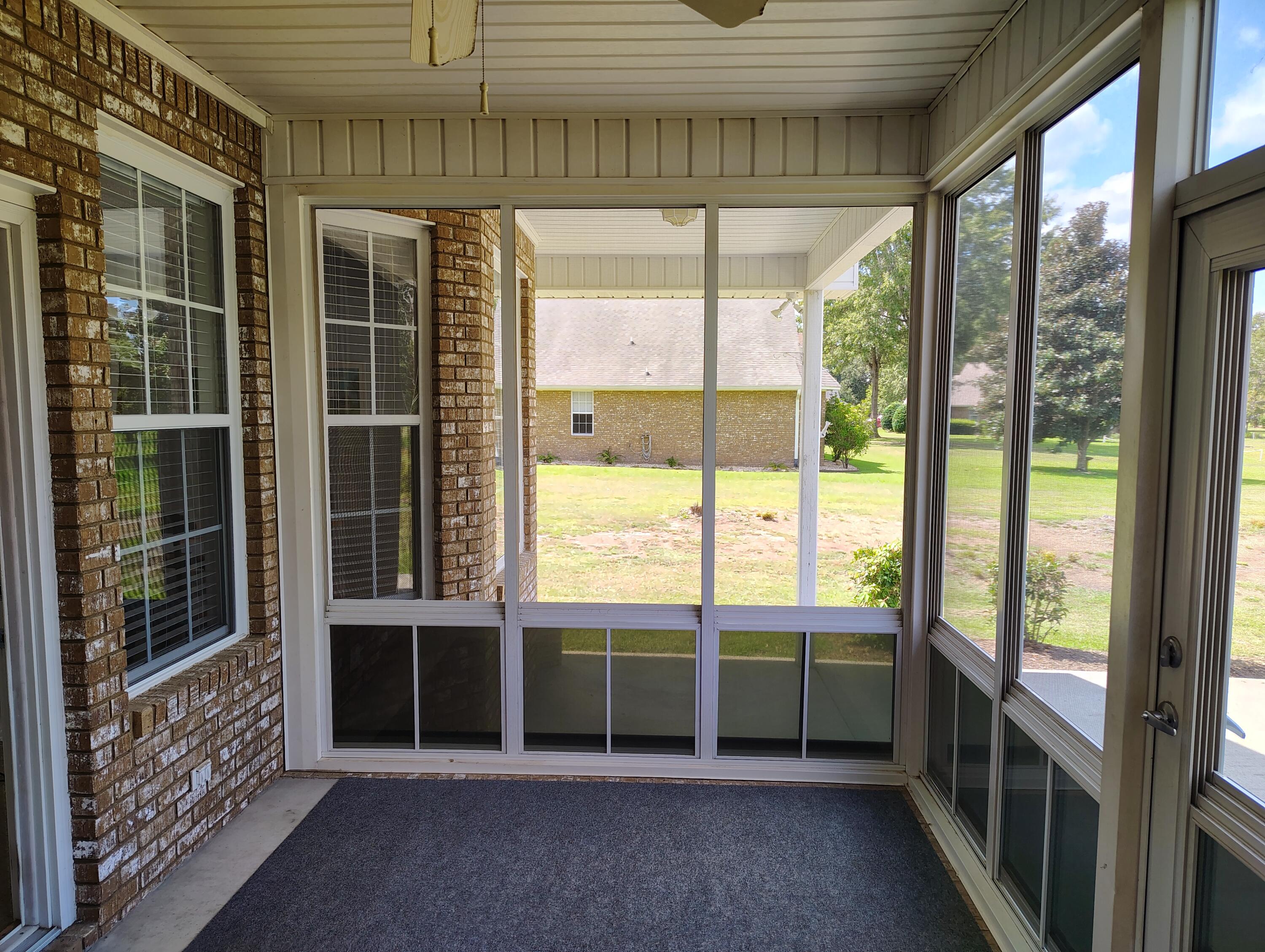 29 Lake Arbu Drive Manning, SC 29102 - Photo 26 of 54 Screened Room