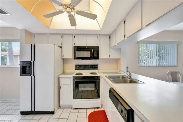 $240,000 | 234 Pebble Beach Boulevard, Unit 305, Naples, FL 34113