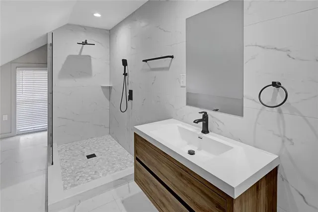 $3,900 | 1887 Shalimar Drive Northeast, Atlanta, GA 30345