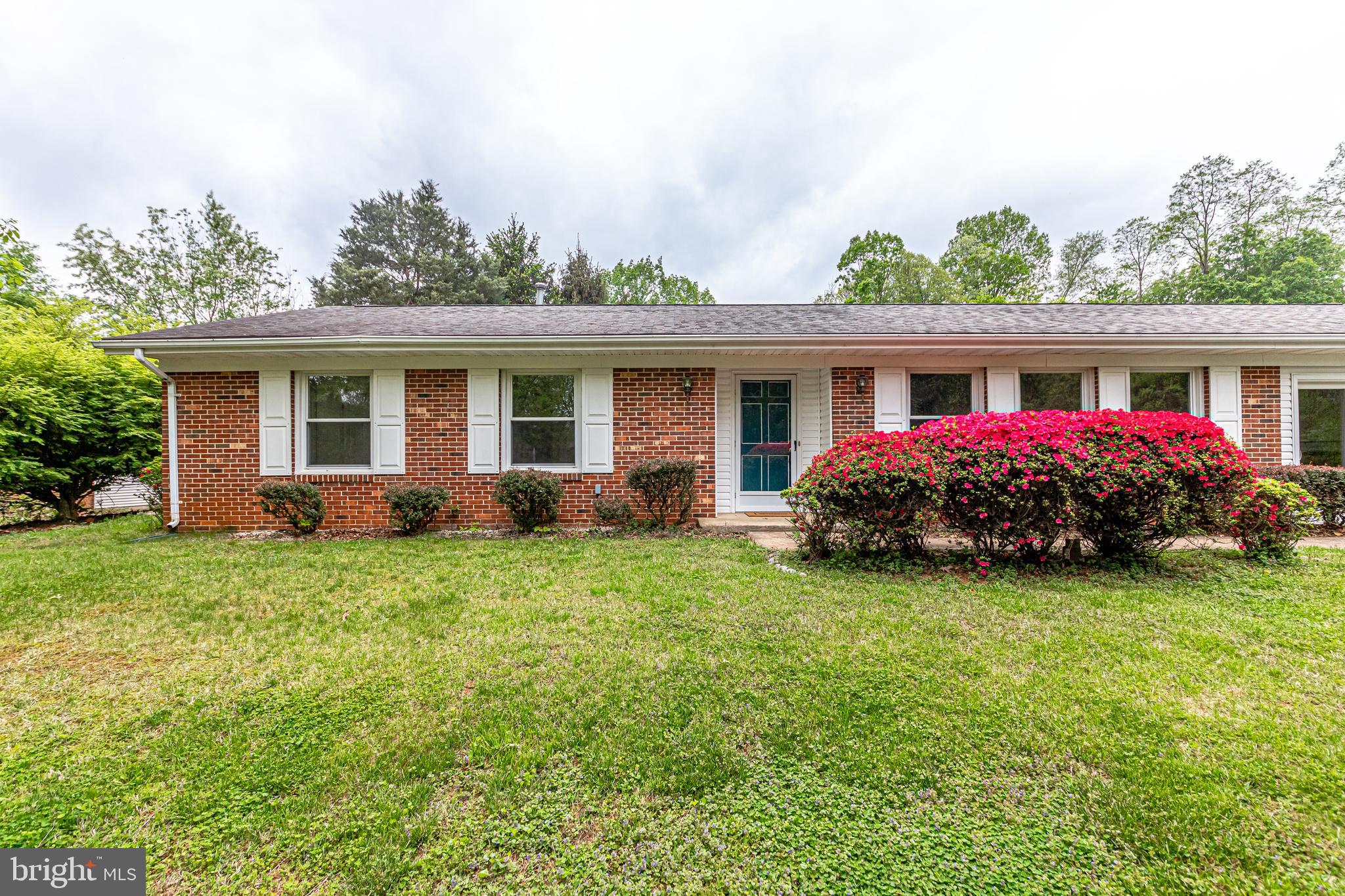 7002 Settlers Ridge Road Warrenton, VA 20187 - Photo 7 of 58 Gallery Image 7