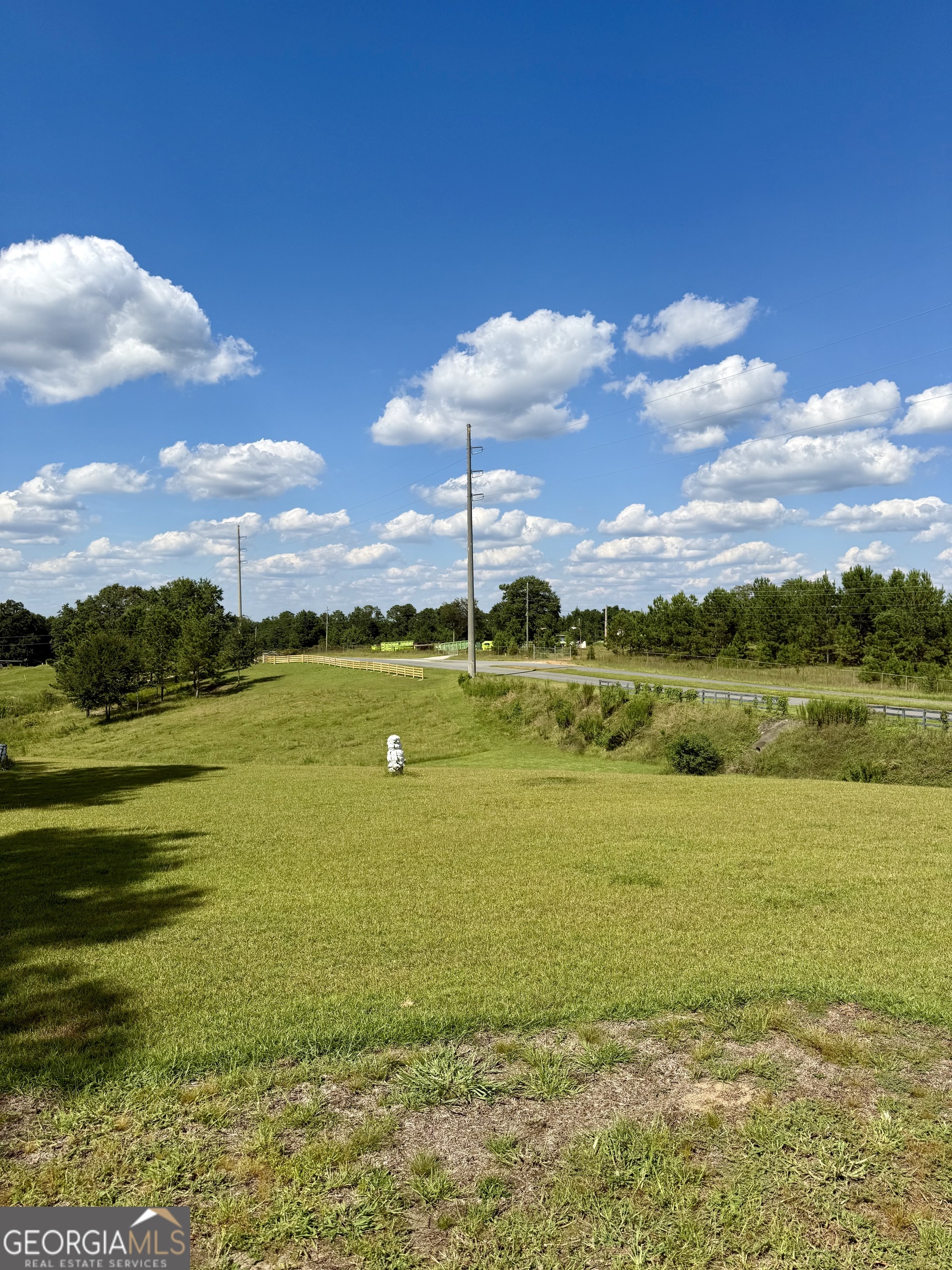 213 Fairgrounds Boulevard Warner Robins, GA 31093 - Photo 1 of 3