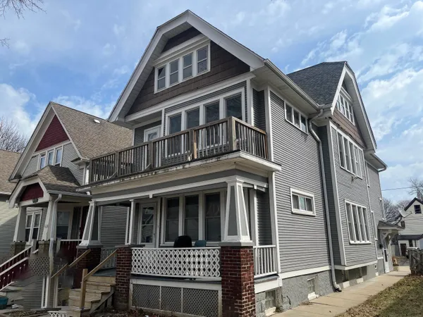 $270,000 | 2438 North Pierce Street, Milwaukee, WI 53212