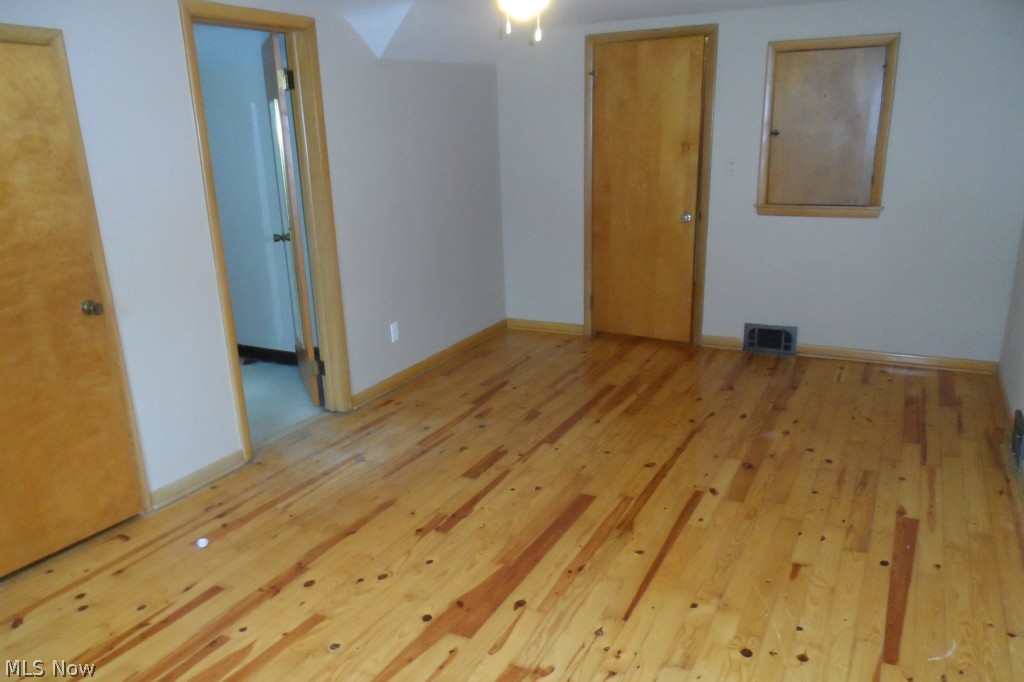 8532 Webster Road Strongsville, OH 44136 - Photo 18 of 24