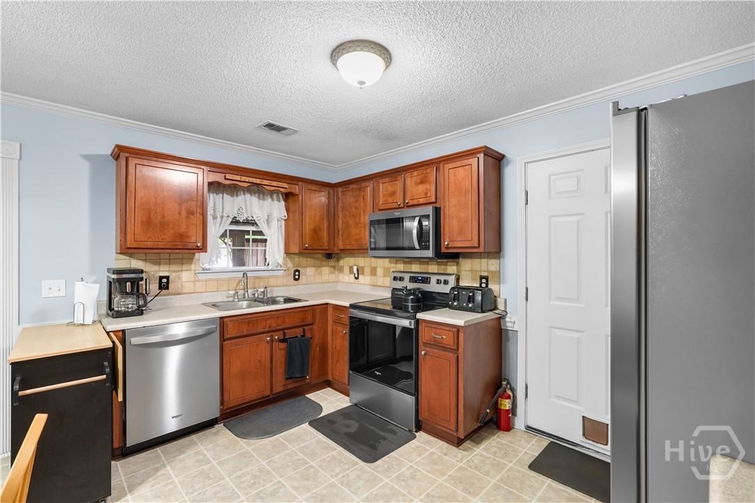 8 Mitchell Drive Rincon, GA 31326 - Photo 11 of 33