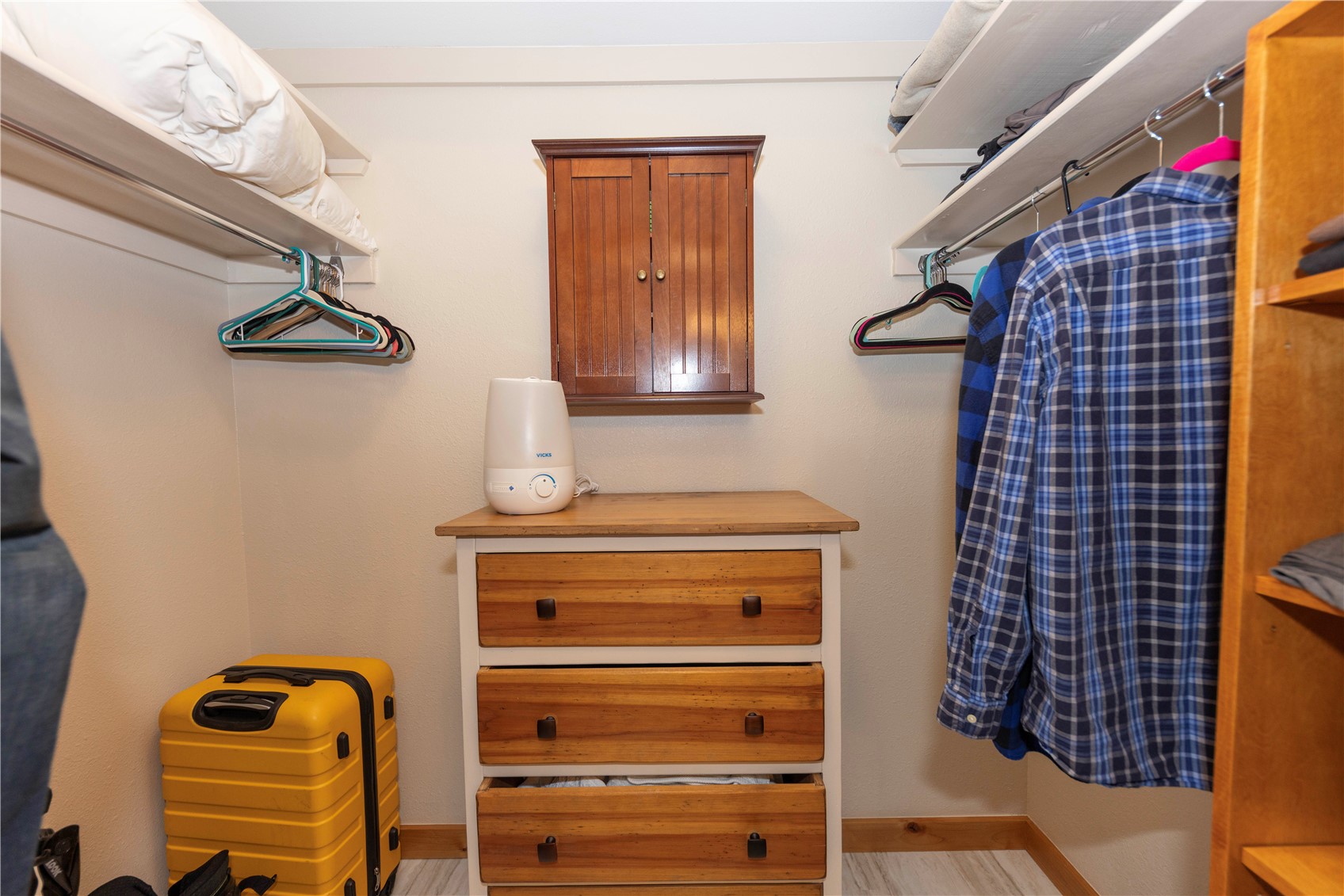 590 Tennis Club Road, Unit 1336 Keystone, CO 80435 - Photo 21 of 41 a view of walk in closet