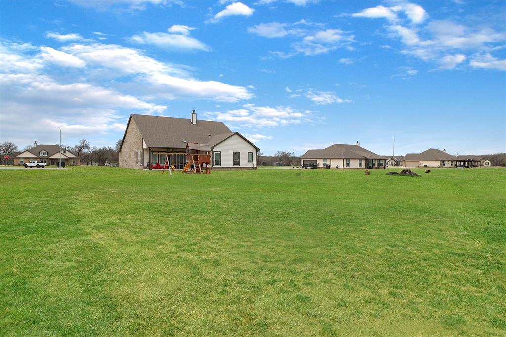 189 Chester Road Springtown, TX 76082 - Photo 27 of 28