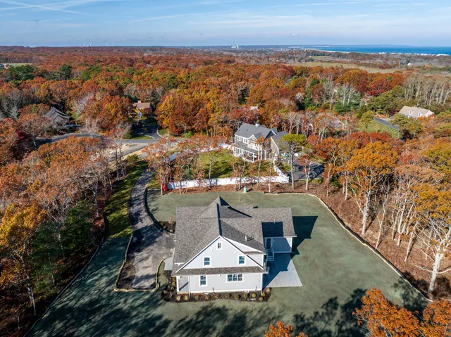 $1,795,000 | 21 Manor Drive, East Sandwich, MA 02537