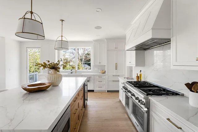 $1,795,000 | 21 Manor Drive, East Sandwich, MA 02537