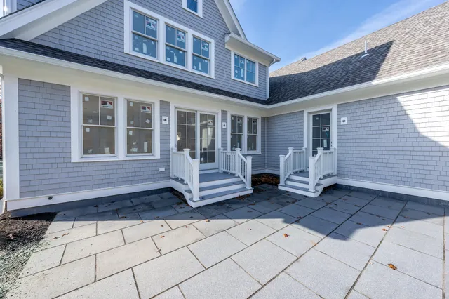 $1,795,000 | 21 Manor Drive, East Sandwich, MA 02537