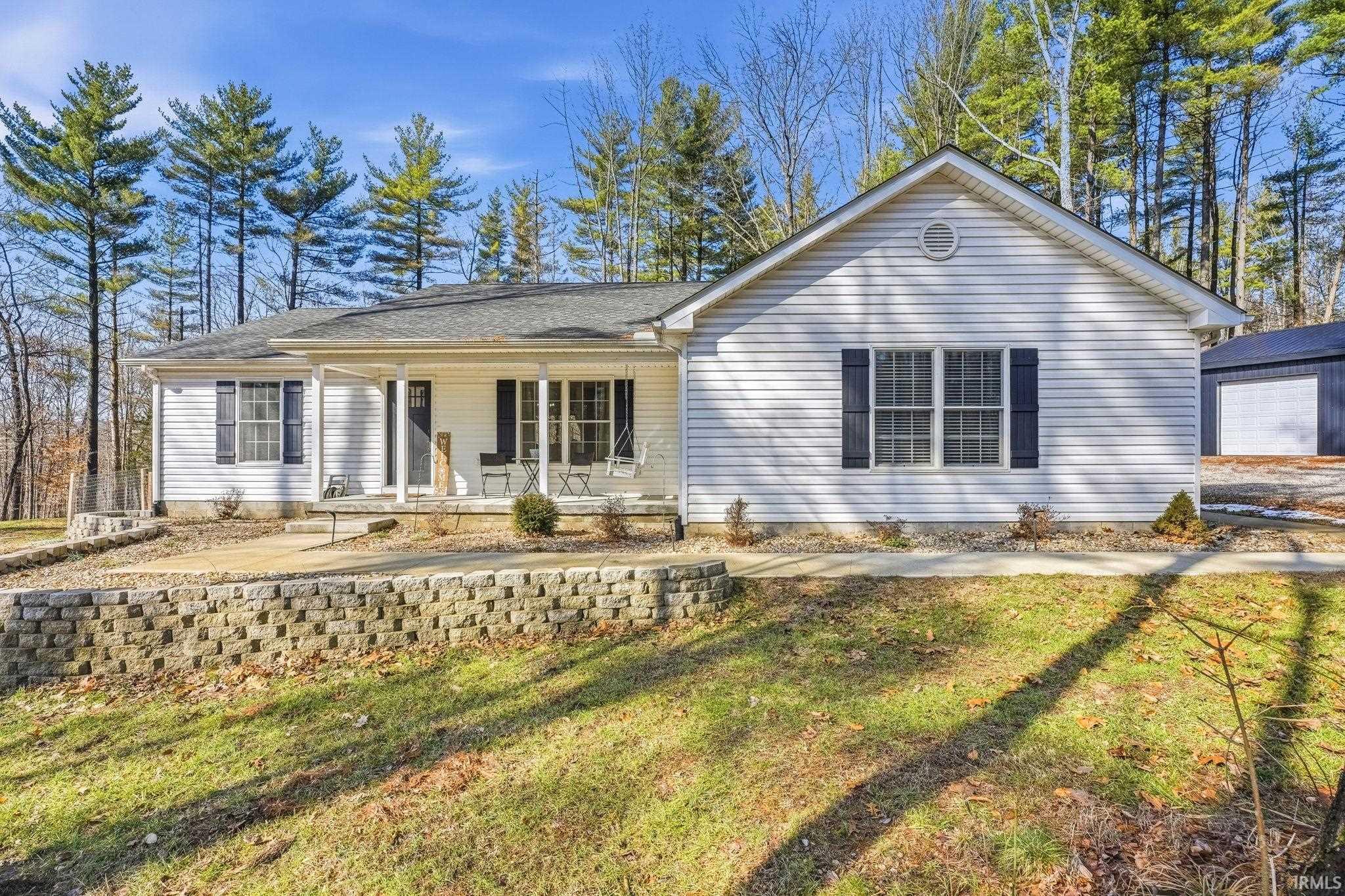 21 Spice Valley Court Mitchell, IN 47446 - Photo 1 of 26