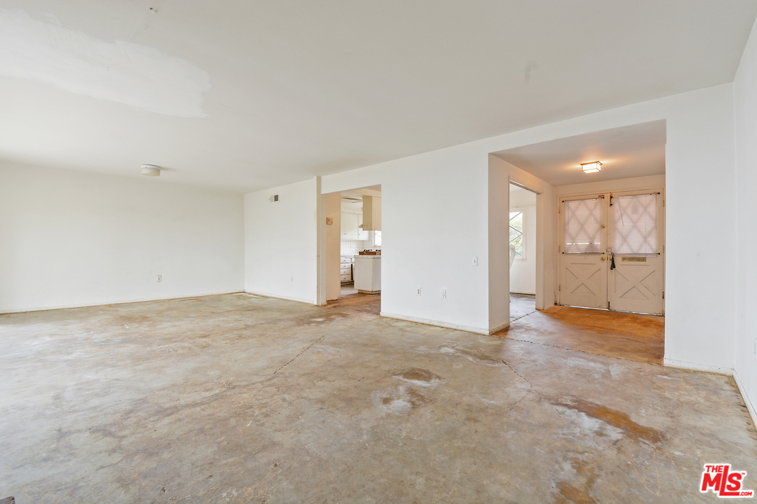 6225 Tapia Drive Malibu, CA 90265 - Photo 26 of 46