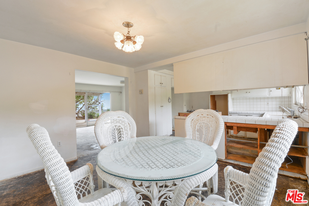 6225 Tapia Drive Malibu, CA 90265 - Photo 29 of 46