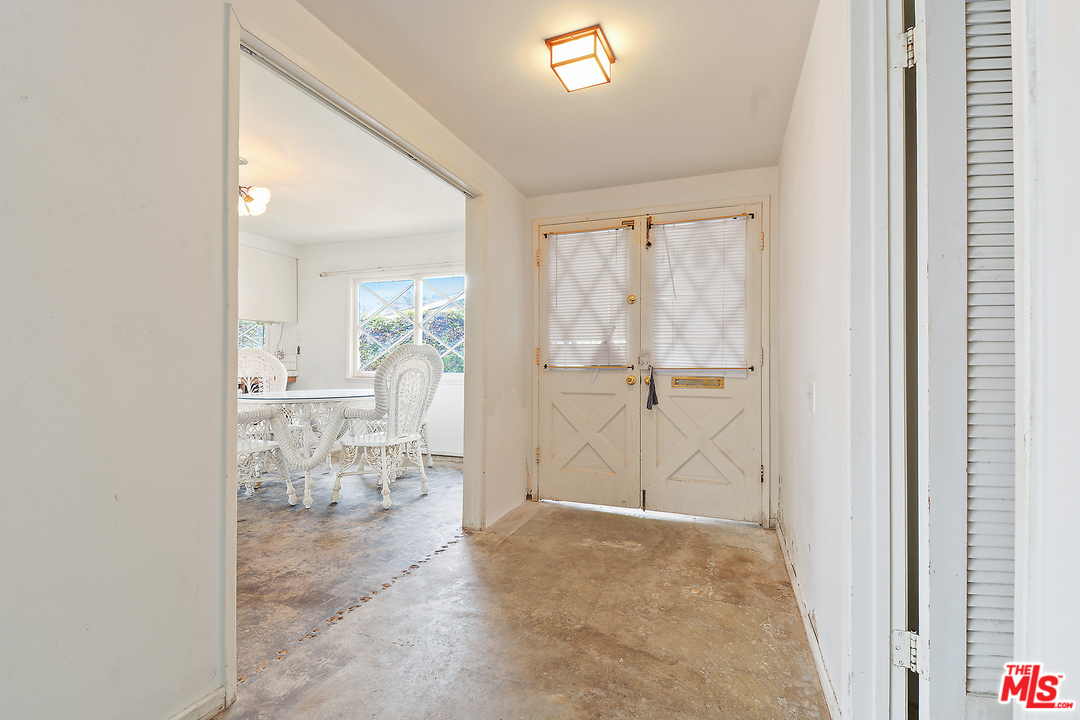 6225 Tapia Drive Malibu, CA 90265 - Photo 33 of 46