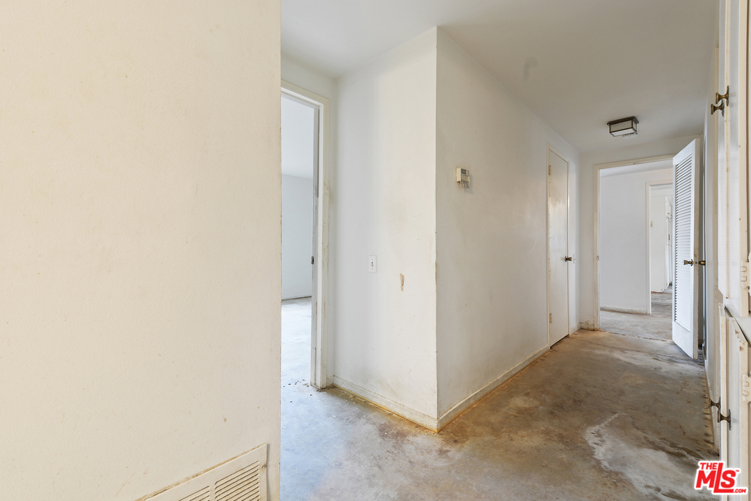 6225 Tapia Drive Malibu, CA 90265 - Photo 44 of 46