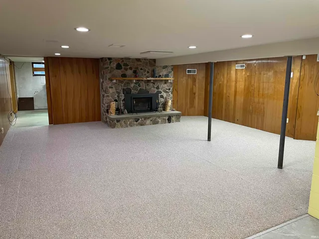 $575,000 | 14415 Lawrence Lake Drive, Plymouth, IN 46563