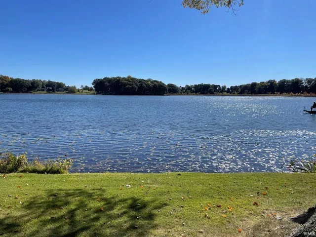 $575,000 | 14415 Lawrence Lake Drive, Plymouth, IN 46563