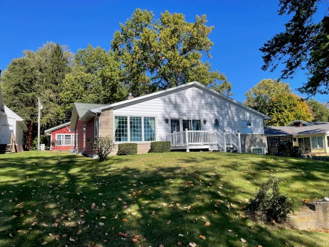 $575,000 | 14415 Lawrence Lake Drive, Plymouth, IN 46563