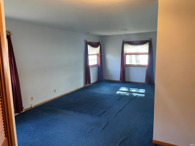 $575,000 | 14415 Lawrence Lake Drive, Plymouth, IN 46563