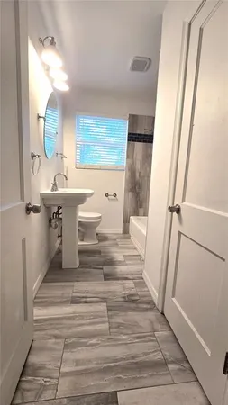 $239,000 | 1131 Northeast 10th Avenue, Gainesville, FL 32601