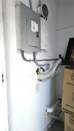 $239,000 | 1131 Northeast 10th Avenue, Gainesville, FL 32601