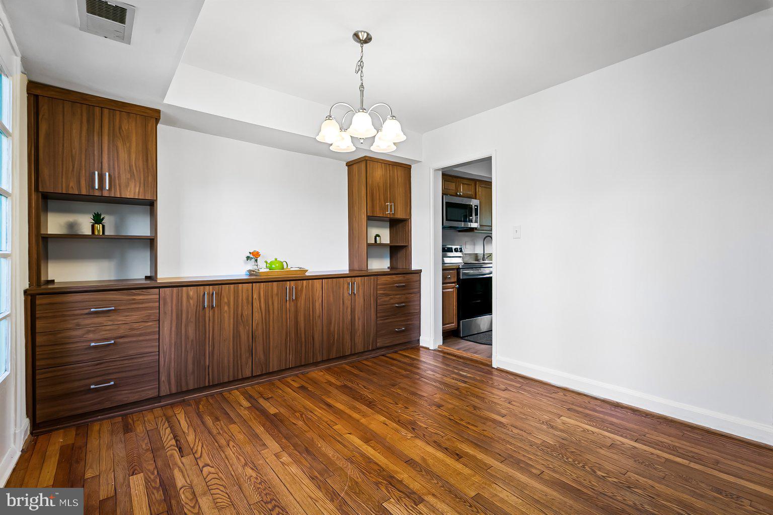 8537 Geren Road, Unit 235 Silver Spring, MD 20901 - Photo 11 of 33 Gallery Image 11