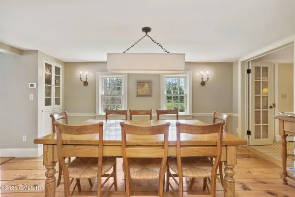 $35,000 | 1007 King Street, Greenwich, CT 06831