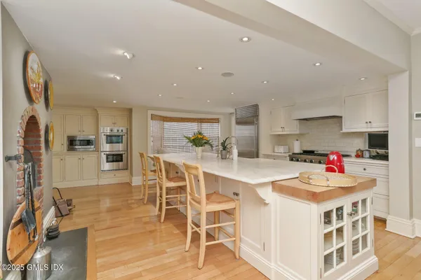 $35,000 | 1007 King Street, Greenwich, CT 06831