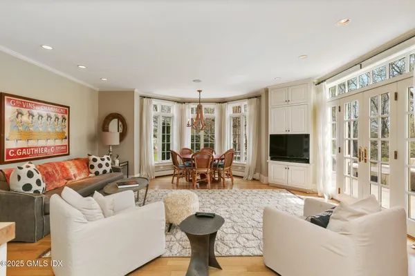 $35,000 | 1007 King Street, Greenwich, CT 06831