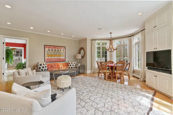 $35,000 | 1007 King Street, Greenwich, CT 06831