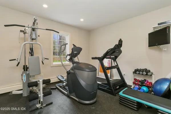 $35,000 | 1007 King Street, Greenwich, CT 06831