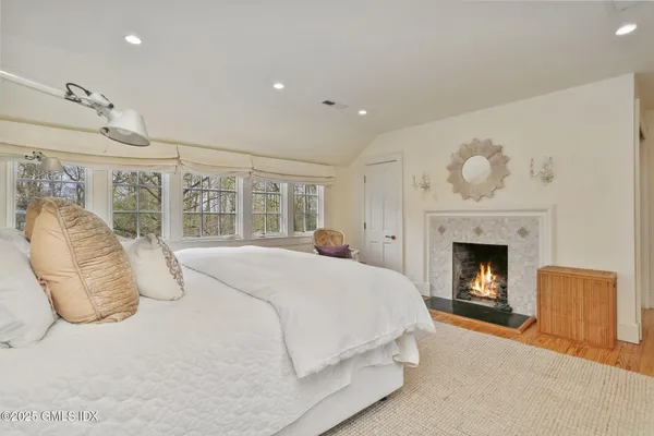 $35,000 | 1007 King Street, Greenwich, CT 06831