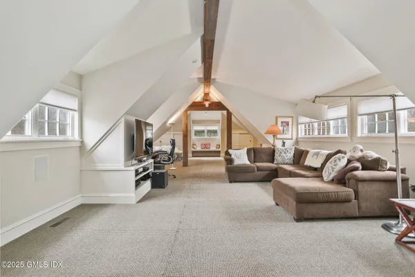 $35,000 | 1007 King Street, Greenwich, CT 06831