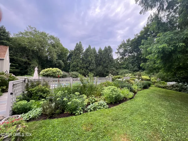 $35,000 | 1007 King Street, Greenwich, CT 06831