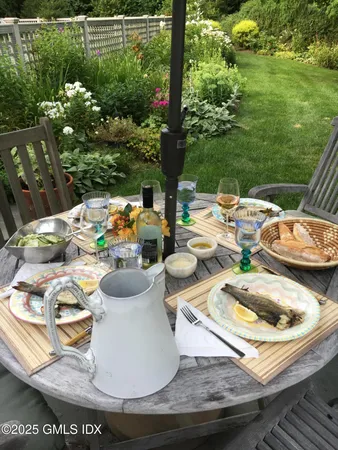 $35,000 | 1007 King Street, Greenwich, CT 06831